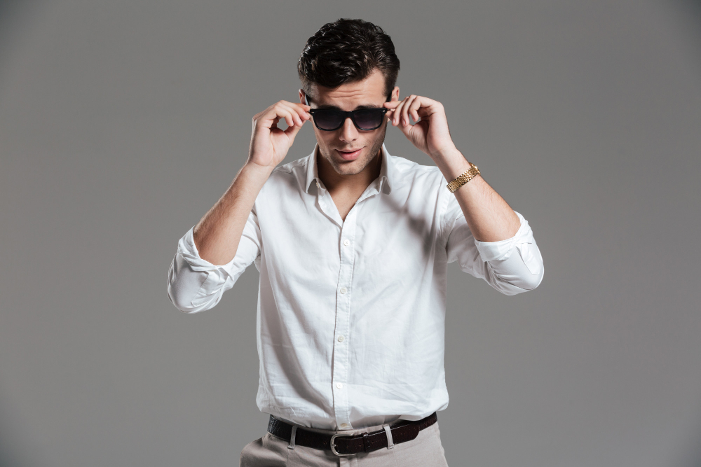Lunettes pour homme : les styles incontournables du moment