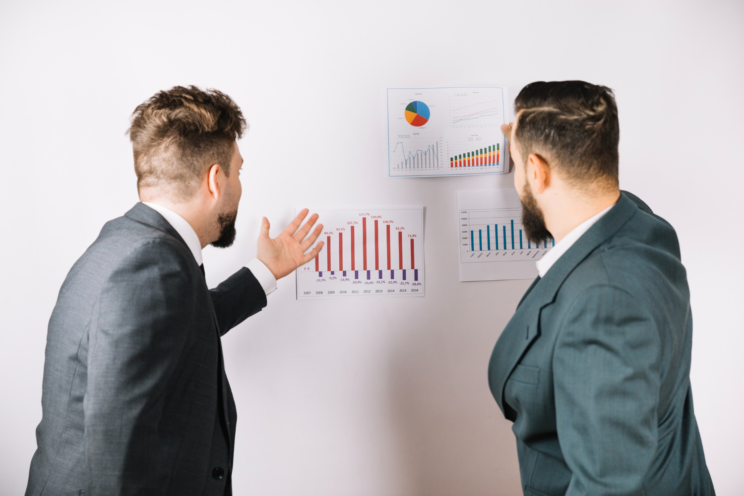 L&rsquo;effet domino en entreprise : quand une petite faille devient une crise